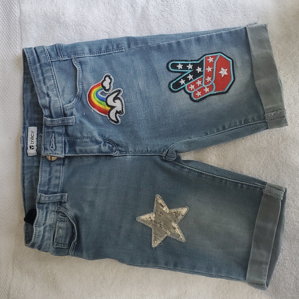 Graphic designed Bremuda shorts - girls